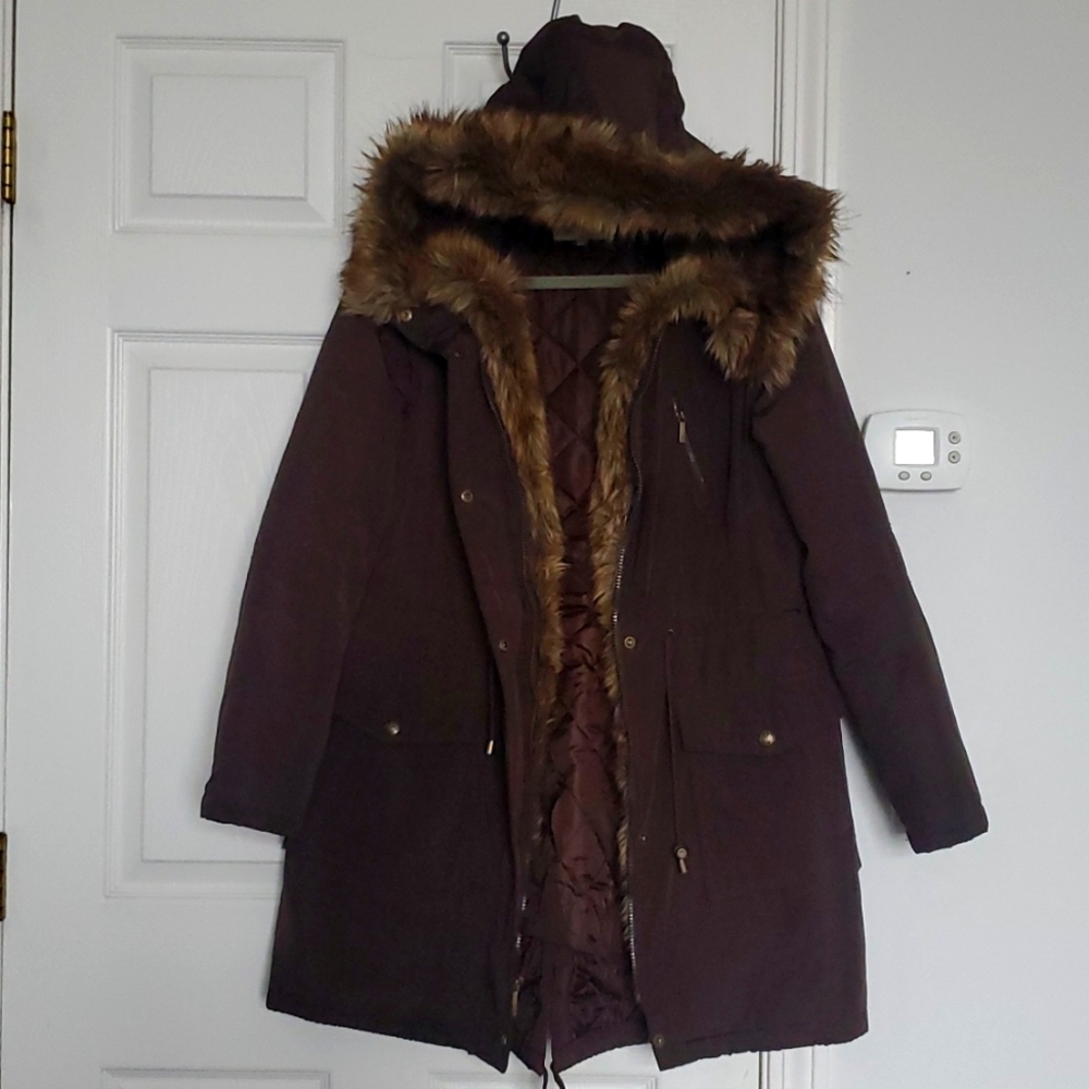 Brown long winter jacket with faux fur